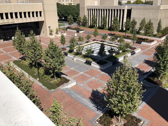 Sinclair Plaza 0