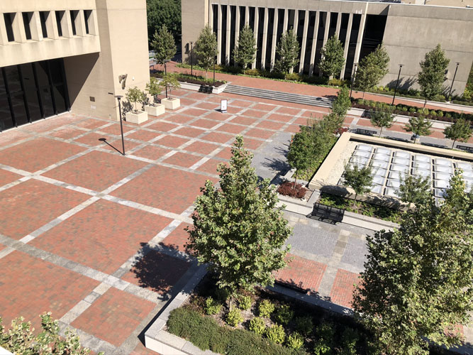 Sinclair plaza 4